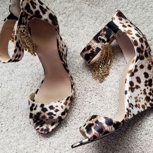 leopard wedge